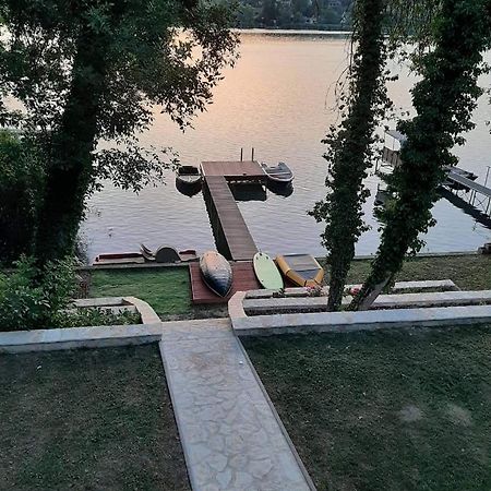 Beach House Orfu Exterior photo