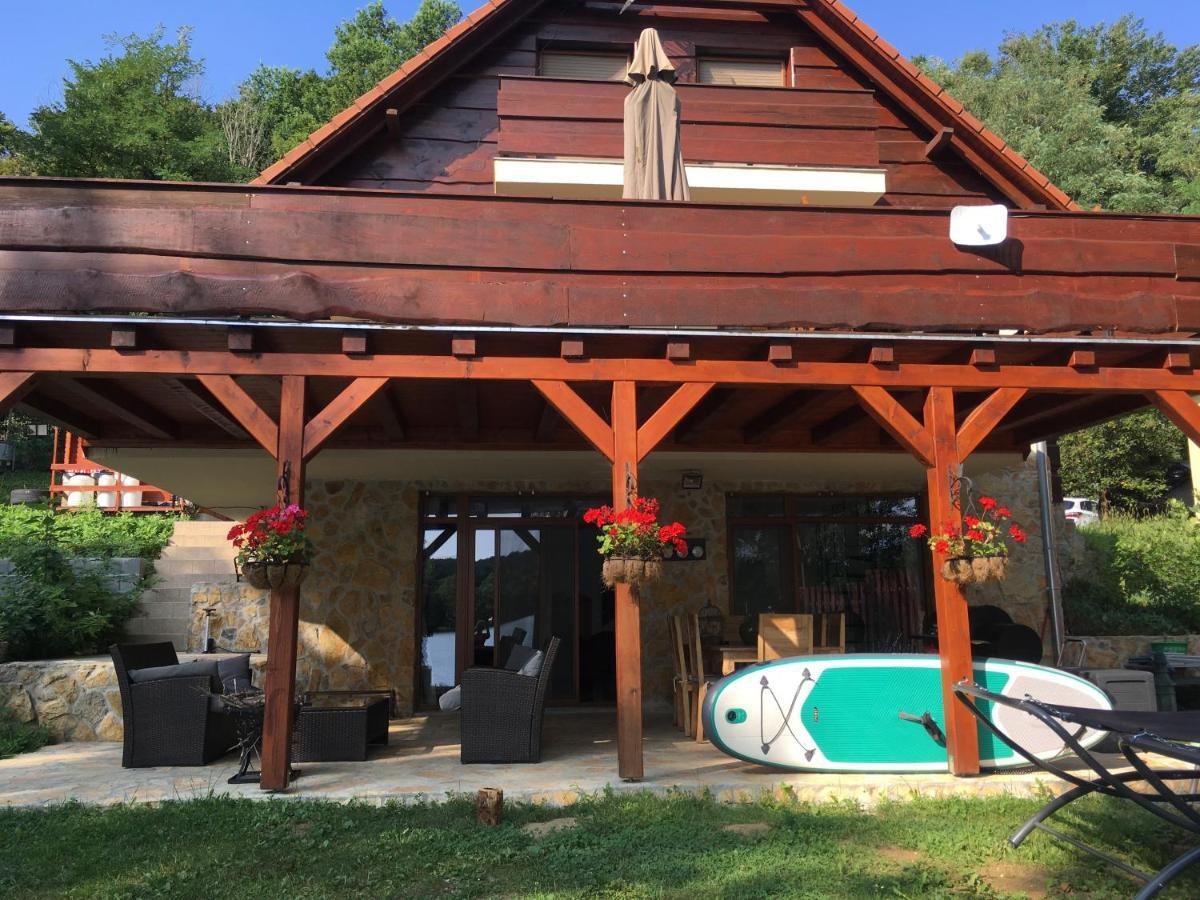 Beach House Orfu Exterior photo