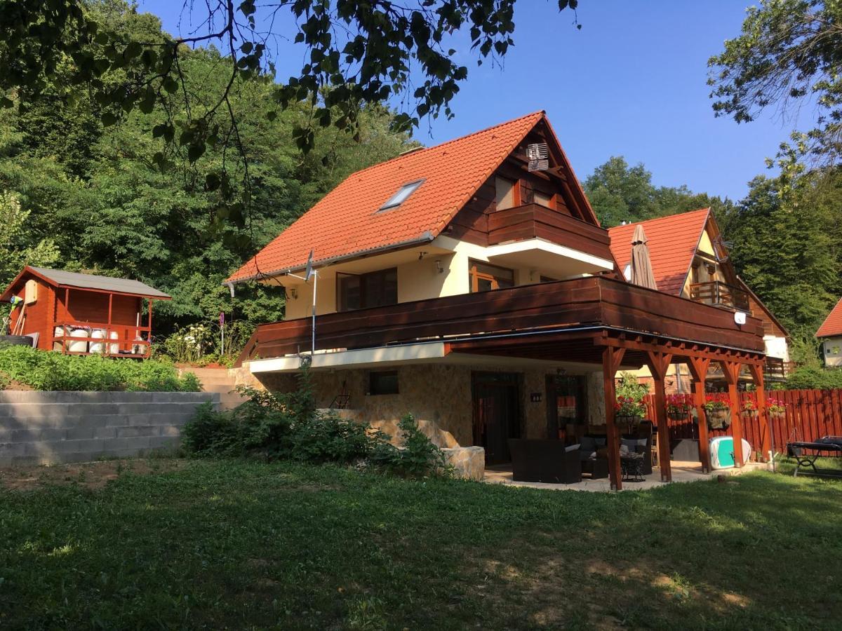 Beach House Orfu Exterior photo
